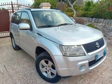 Suzuki Grand Vitara 2.0 turbodiesel 16V cat S.W. Autocarro