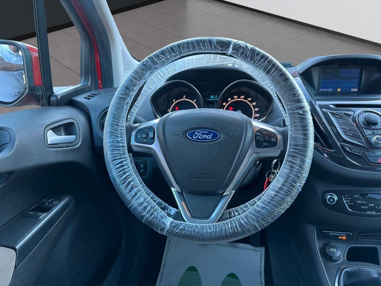 Ford Tourneo Courier 1.5 TDCI 75 CV Titanium