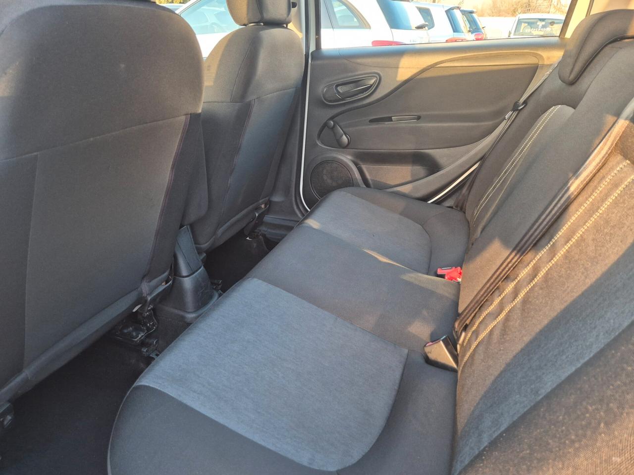 Fiat Punto 1.3 MJT II 75 CV 5 porte Street 2014