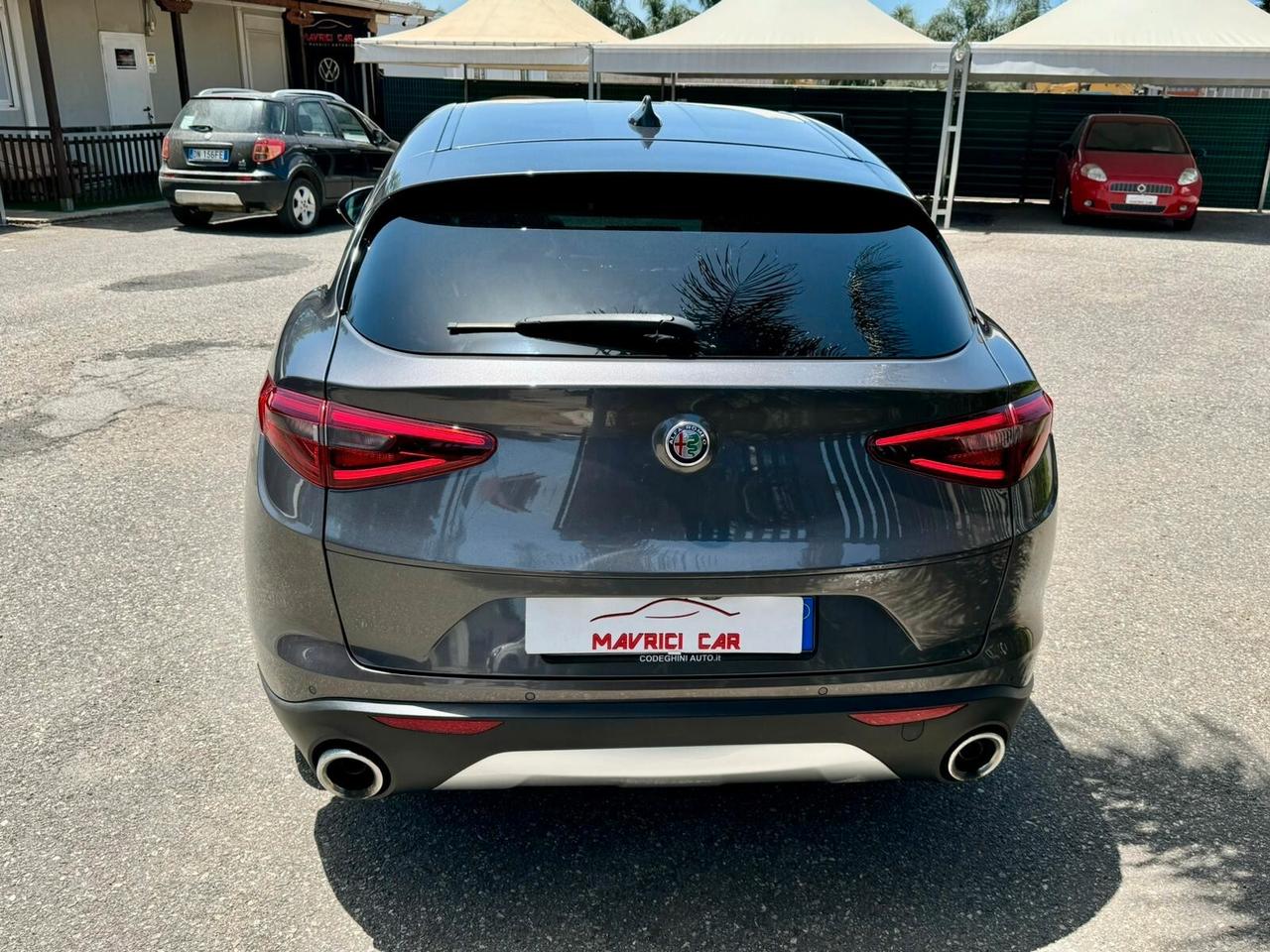 Alfa Romeo Stelvio 2.2 Turbodiesel 210 CV AT8 Q4 Executive