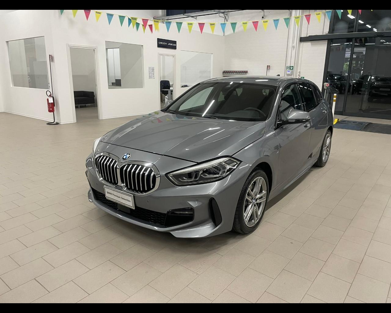 BMW Serie 1 (F40) - 116d 5p. Msport Exterior