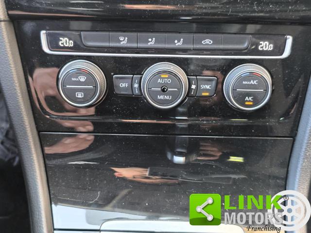 VOLKSWAGEN Golf TGI 110CV Highline DSG
