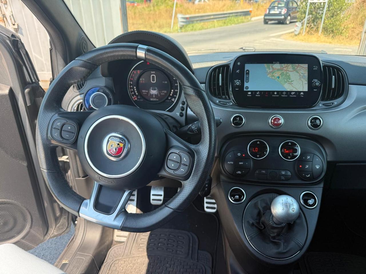 Abarth 595 C 1.4 Turbo T-Jet 165 CV