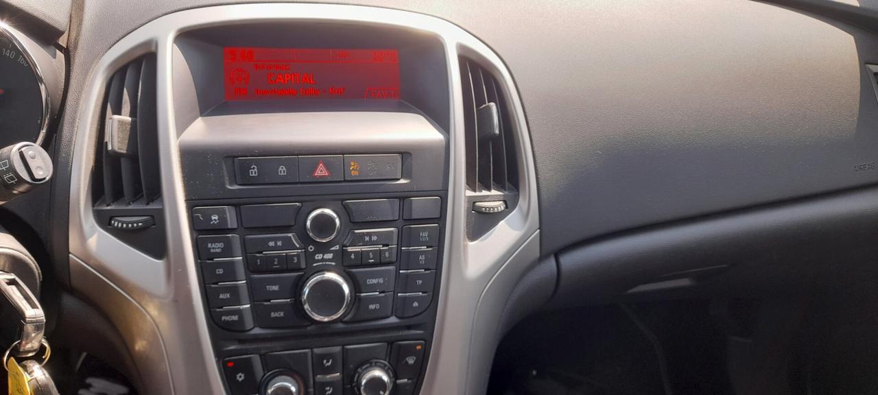 Opel Astra 1.7 CDTI 110CV 5 porte Cosmo berlina