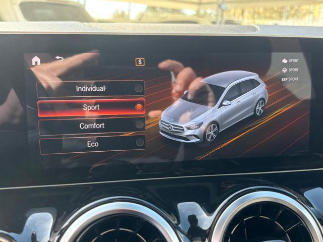 MERCEDES-BENZ B 180 Automatic Premium
