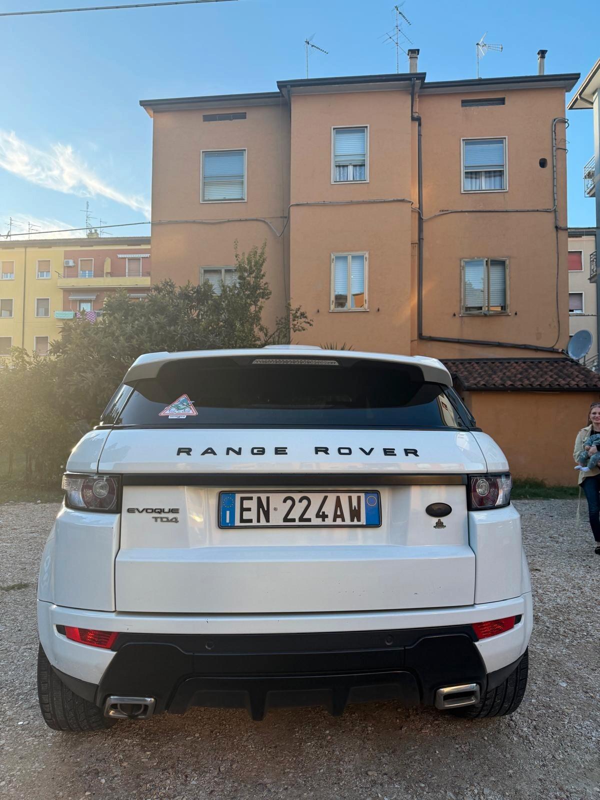 Land Rover Range Evoque 2.2 Sd4 5p. Prestige