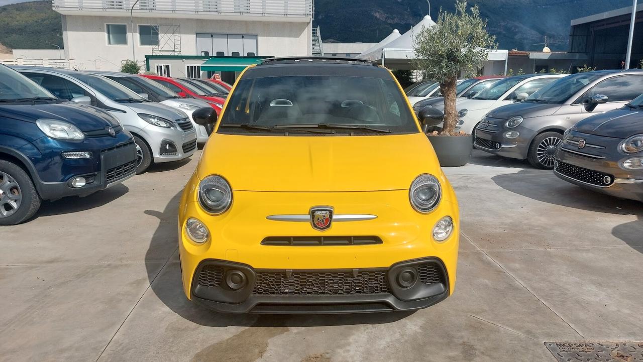 Abarth 595 1.4 Turbo T-Jet 165 CV