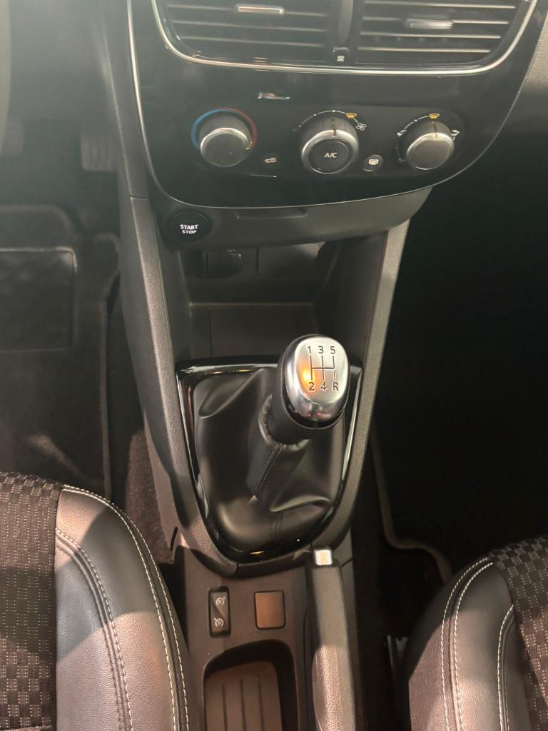 Renault Clio Clio IV 2018 0.9 tce energy Duel Gpl 90cv