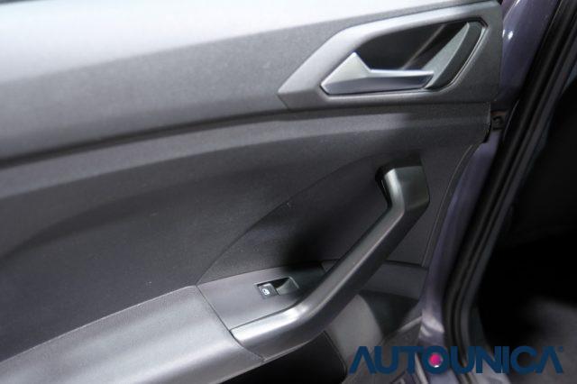 VOLKSWAGEN T-Cross 1.0 TSI 110 CV DSG STYLE NEOPATENTATI