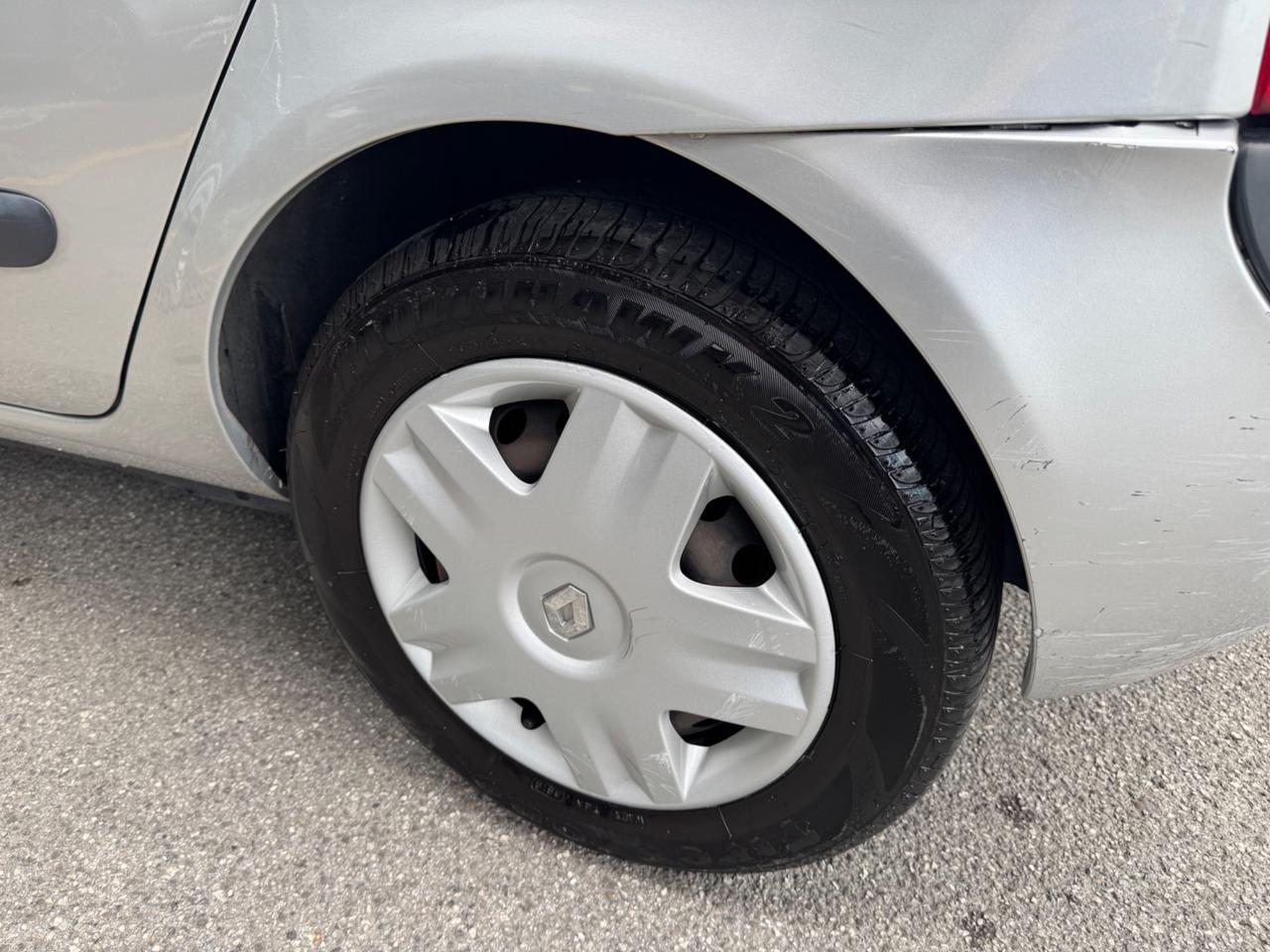 Renault Clio 1.2 cat 5 porte Fairway 84.000KM