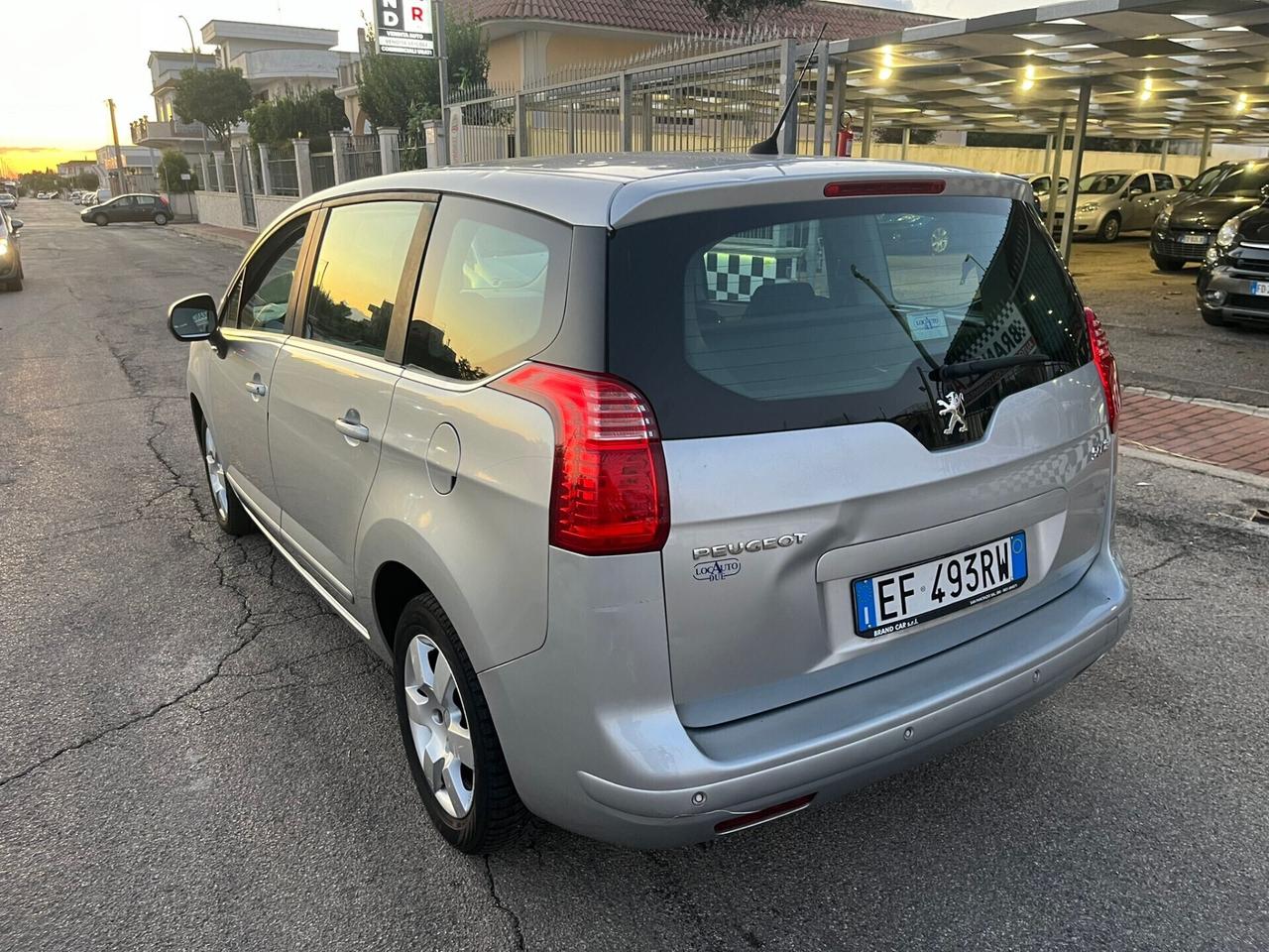 Peugeot 5008 2.0 HDi 150CV Tecno 7 posti