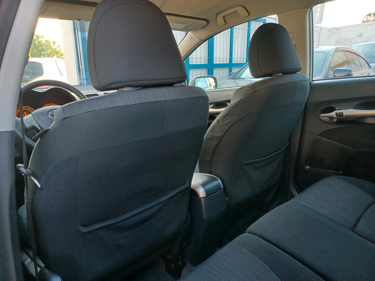 Toyota Auris 1.4 D-4D 5 porte Sol PERFETTA