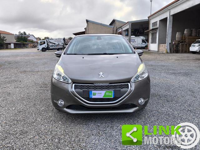 PEUGEOT 208 1.2 puretech vti 5p. Allure