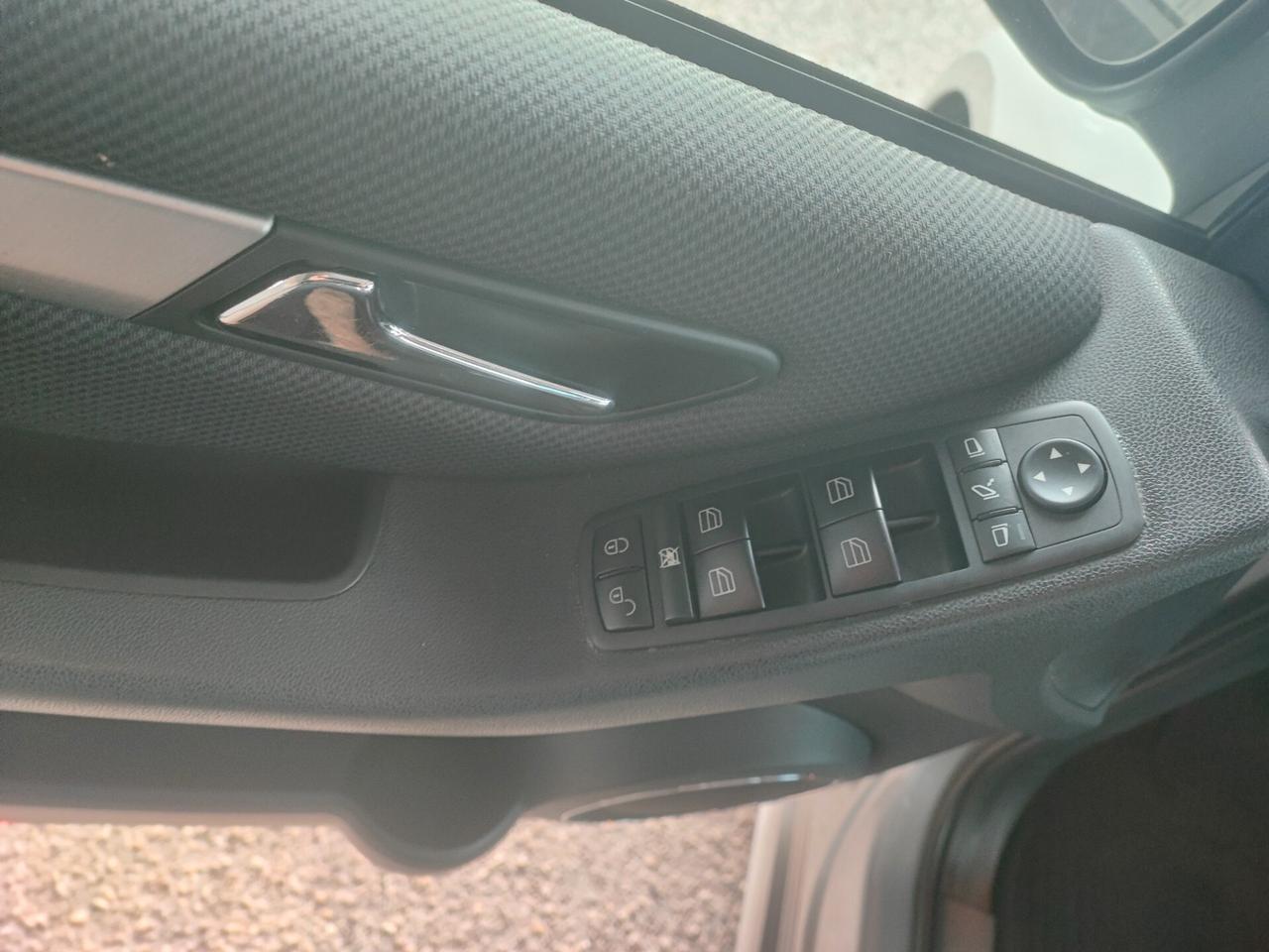 Mercedes-benz A 160 AUTOMATIC Special Edition