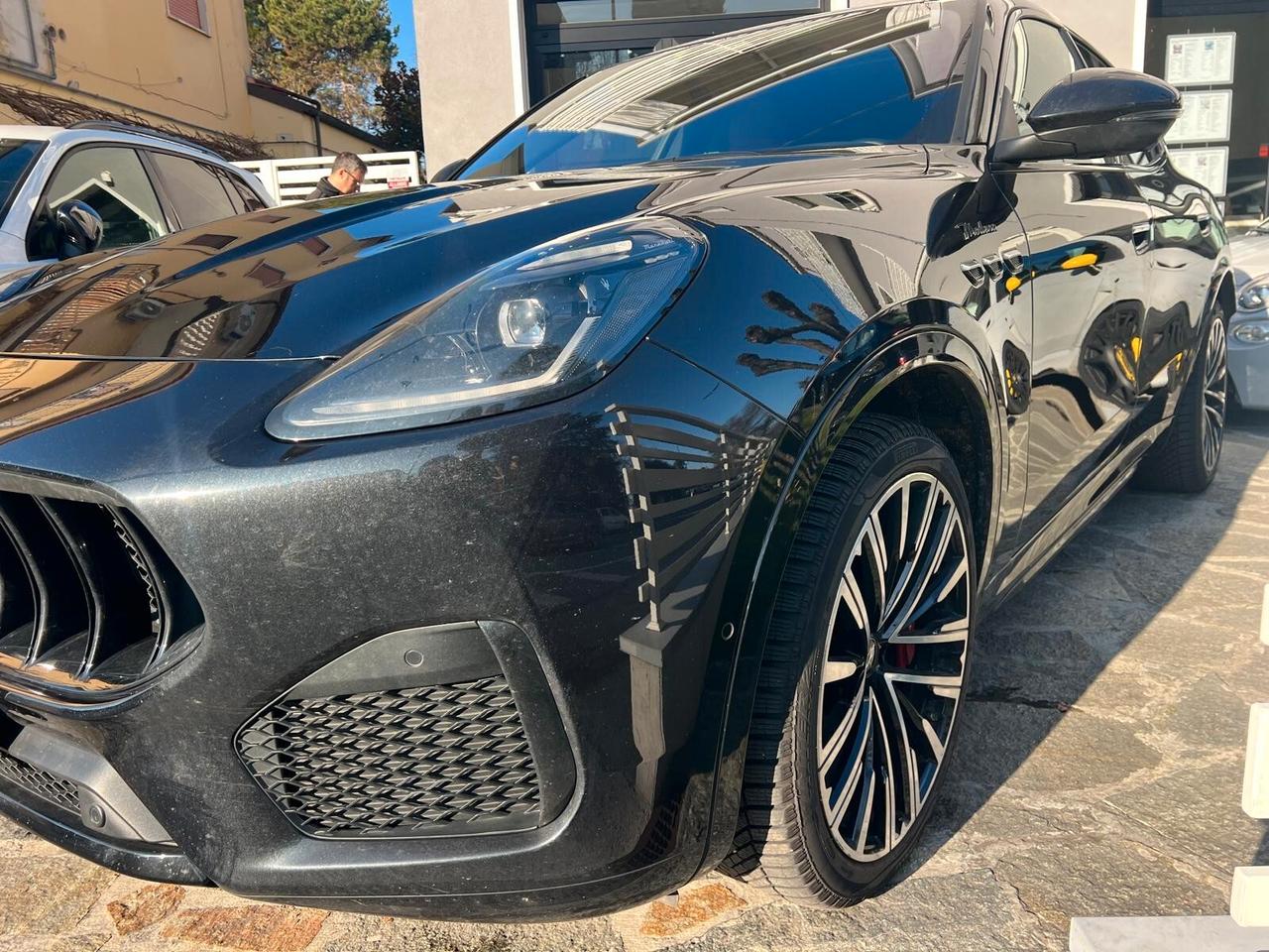 MASERATI GRECALE MHEV 330cv AWD MODENA