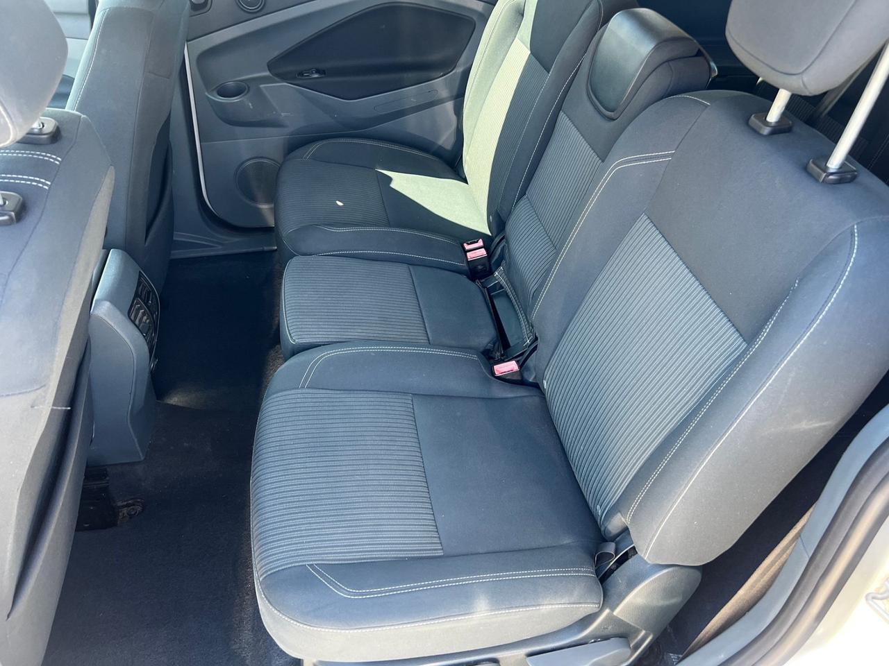 Ford C-Max 1.6 TDCi 115CV Titanium 7 posti