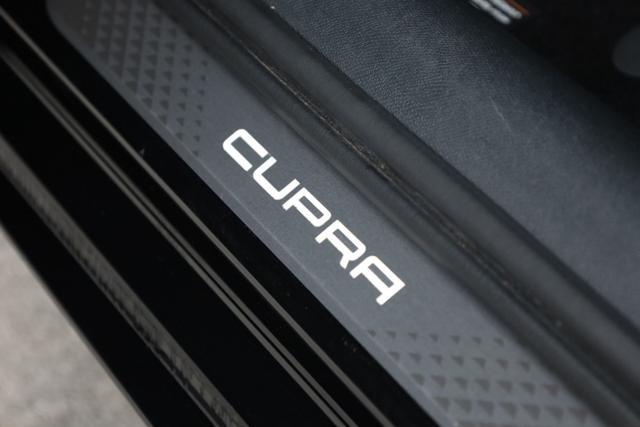 SEAT Leon CUPRA Leon 1.5 eTSI 150 CV DSG