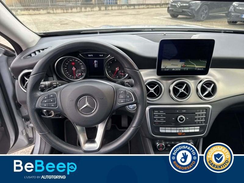 Mercedes-Benz GLA 180 SPORT AUTO