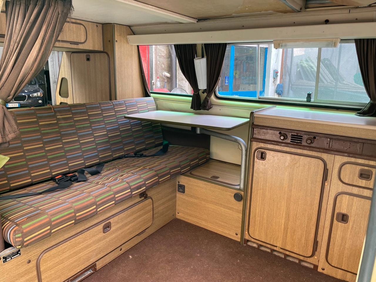 Volkswagen T3 Multivan Camping Joker