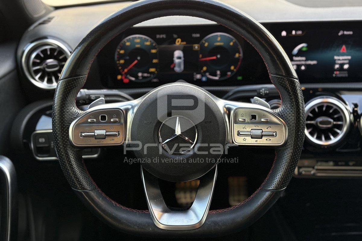 MERCEDES A 200 d Automatic Premium