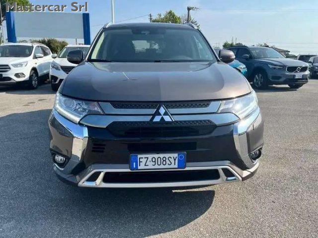 MITSUBISHI Outlander Outlander phev 2.4 Instyle 4wd - FZ908SY