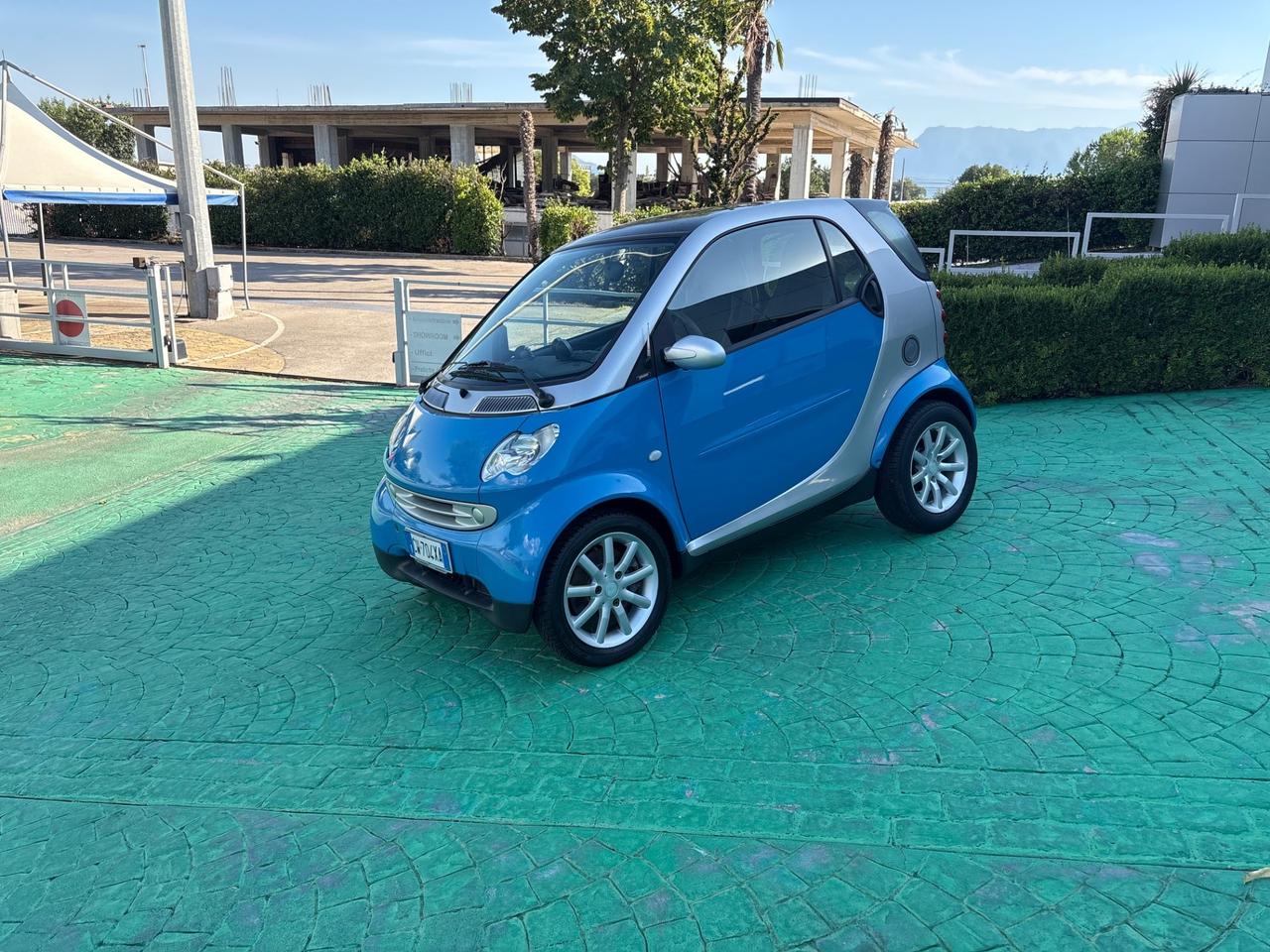 Smart ForTwo 700 coupé passion (45 kW)