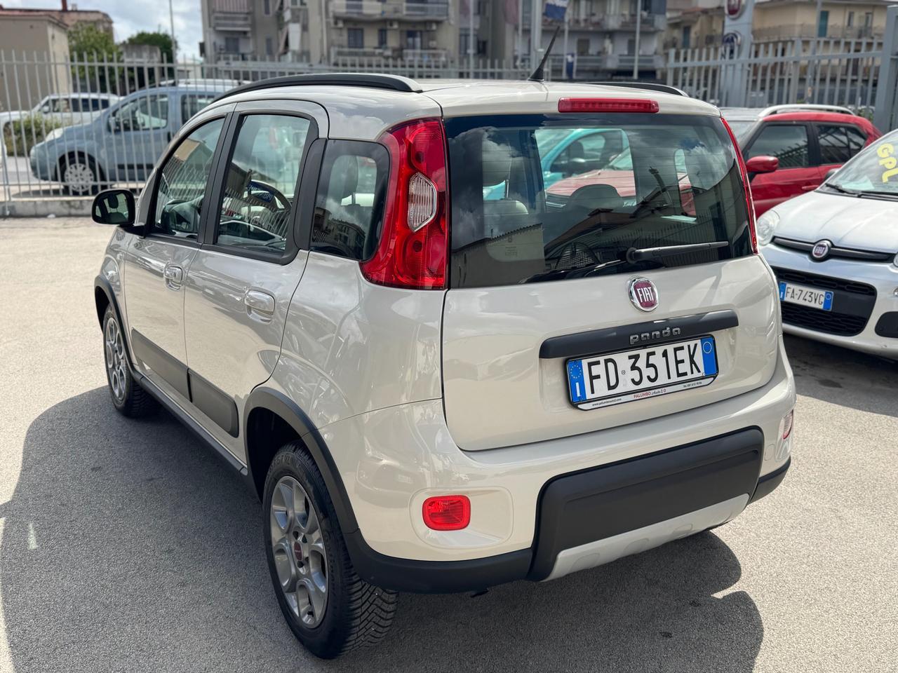Fiat Panda 1.3 mjt Trekking 95cv 100MILA KM