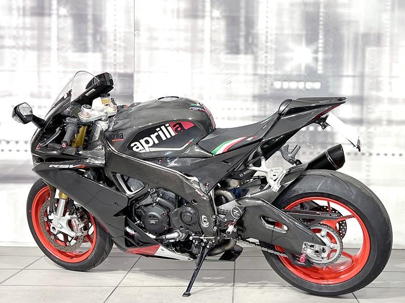 Aprilia RSV4 RR