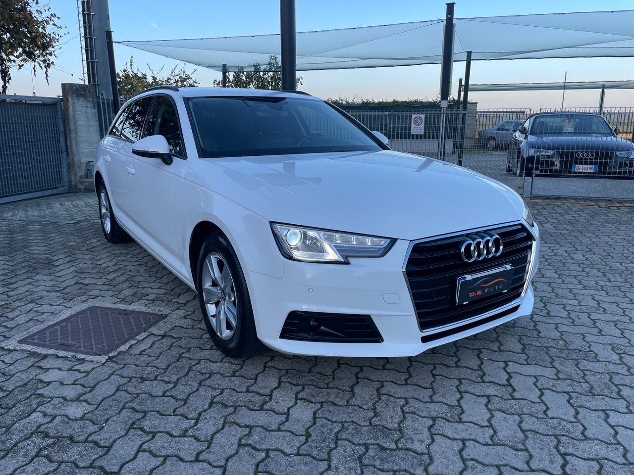 Audi A4 2.0 TDI 150 CV ultra Business