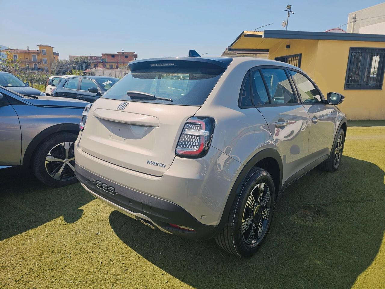 Fiat 600 Hybrid 145 CV ICON