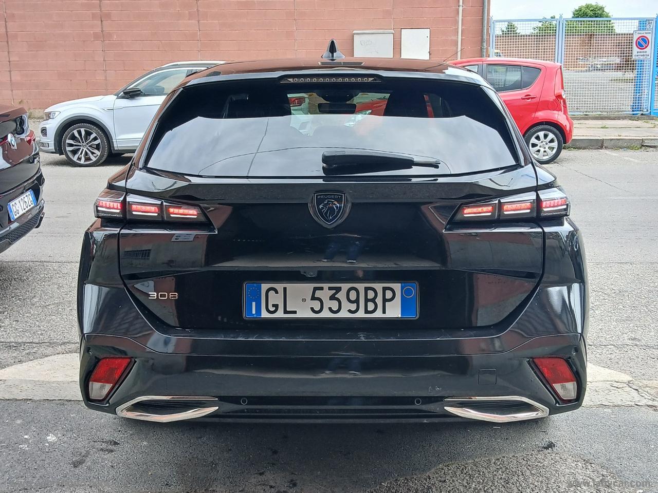 PEUGEOT 308 BlueHDi 130 S&S EAT8 Allure Pack