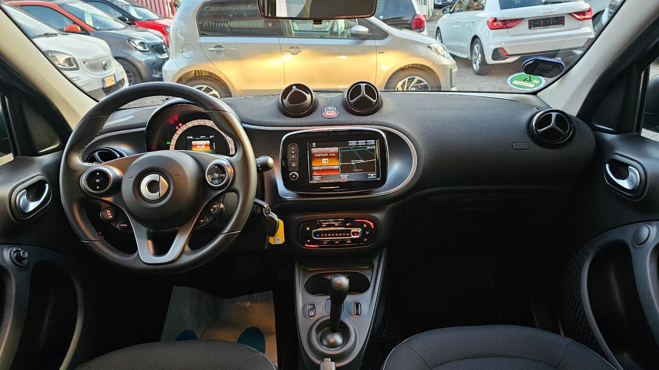 Smart ForFour 90 0.9 Turbo twinamic Passion UNIPRO NAV ANDROID TAGL CERTIF LED
