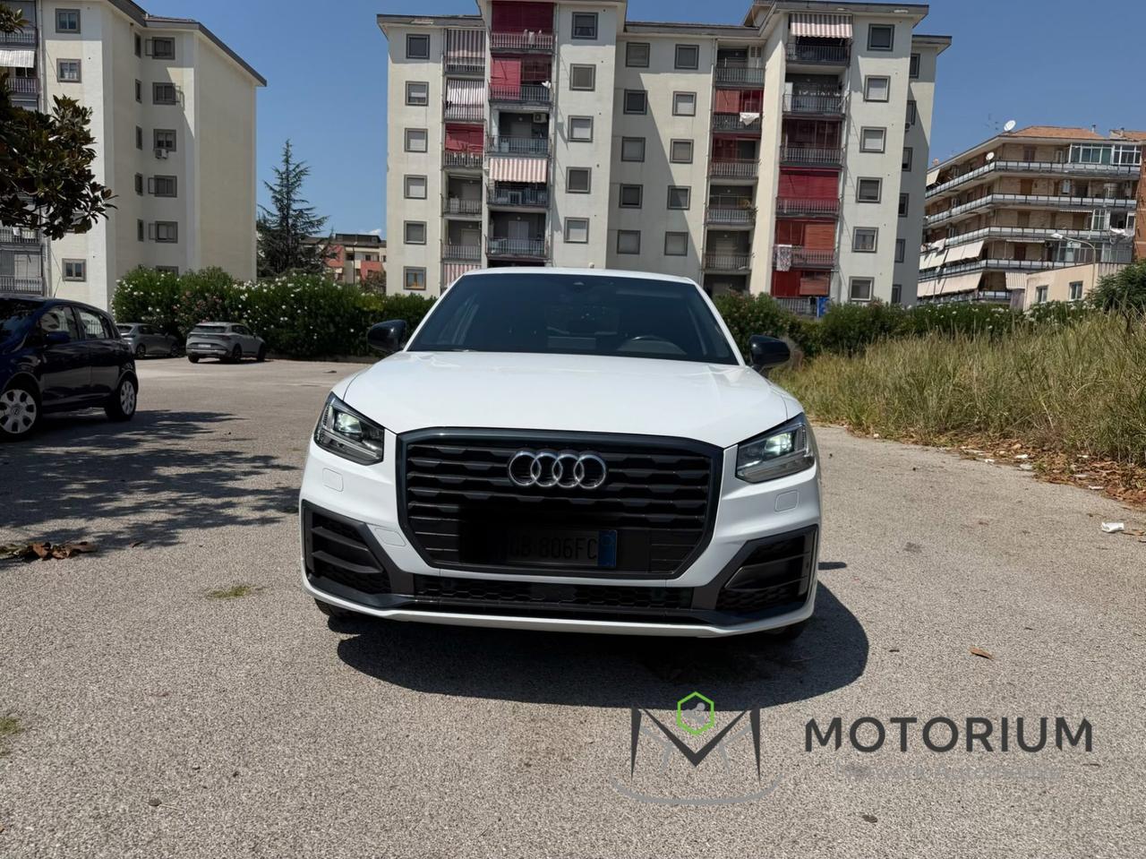 Audi Q2 30 1.6 tdi Identity Black s-tronic my20