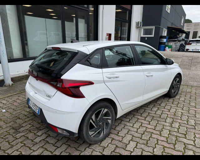 HYUNDAI i20 1.2 MPI MT Connectline