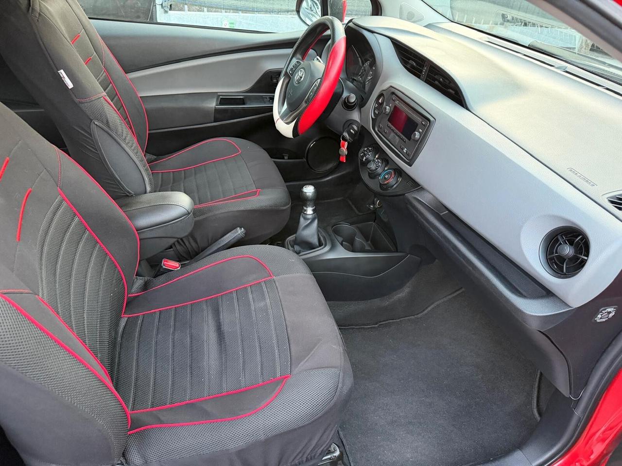 Toyota Yaris 1.0 benzina 3 porte