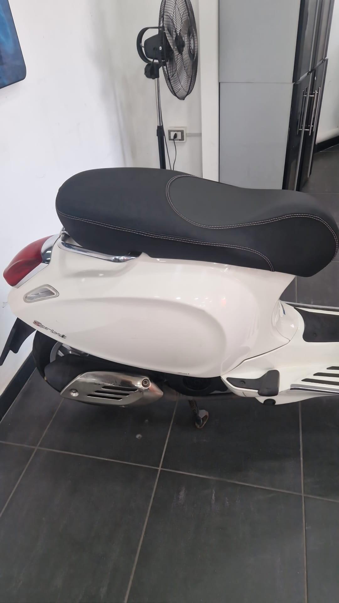 Piaggio Vespa 125 Sprint
