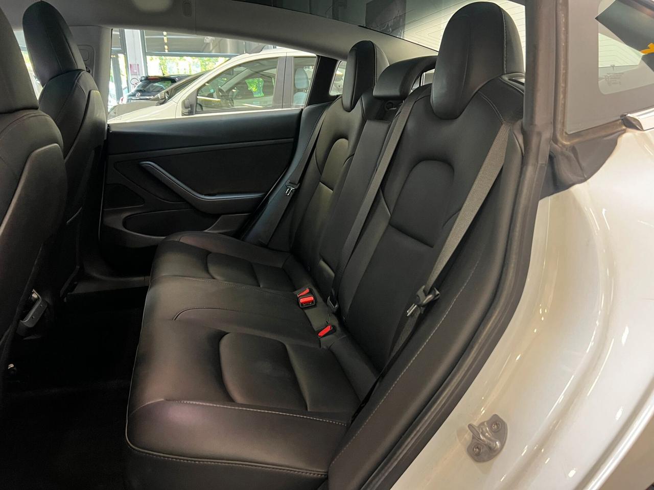 Tesla Model 3 Standard RWD Plus