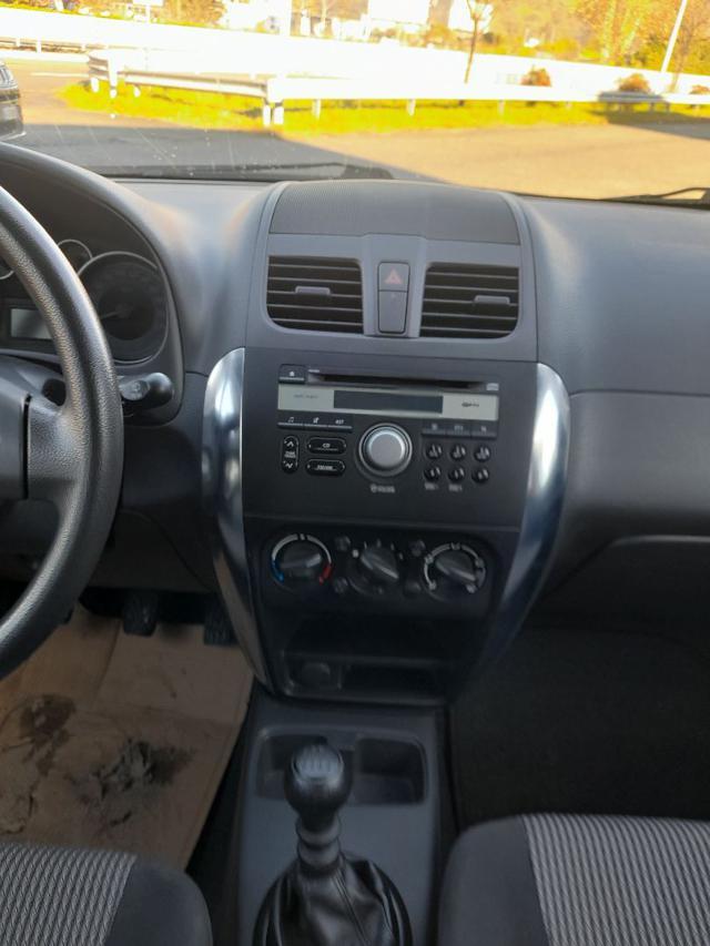 FIAT Sedici 2.0 MJT 16V DPF 4x4 Emotion