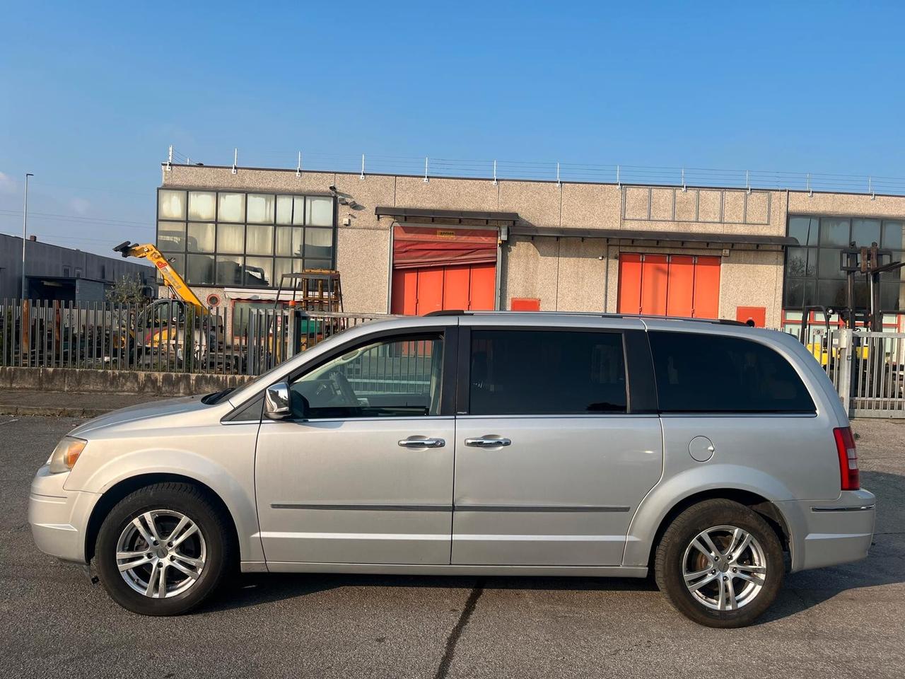 Chrysler Voyager Grand 2.8 CRD DPF Limited