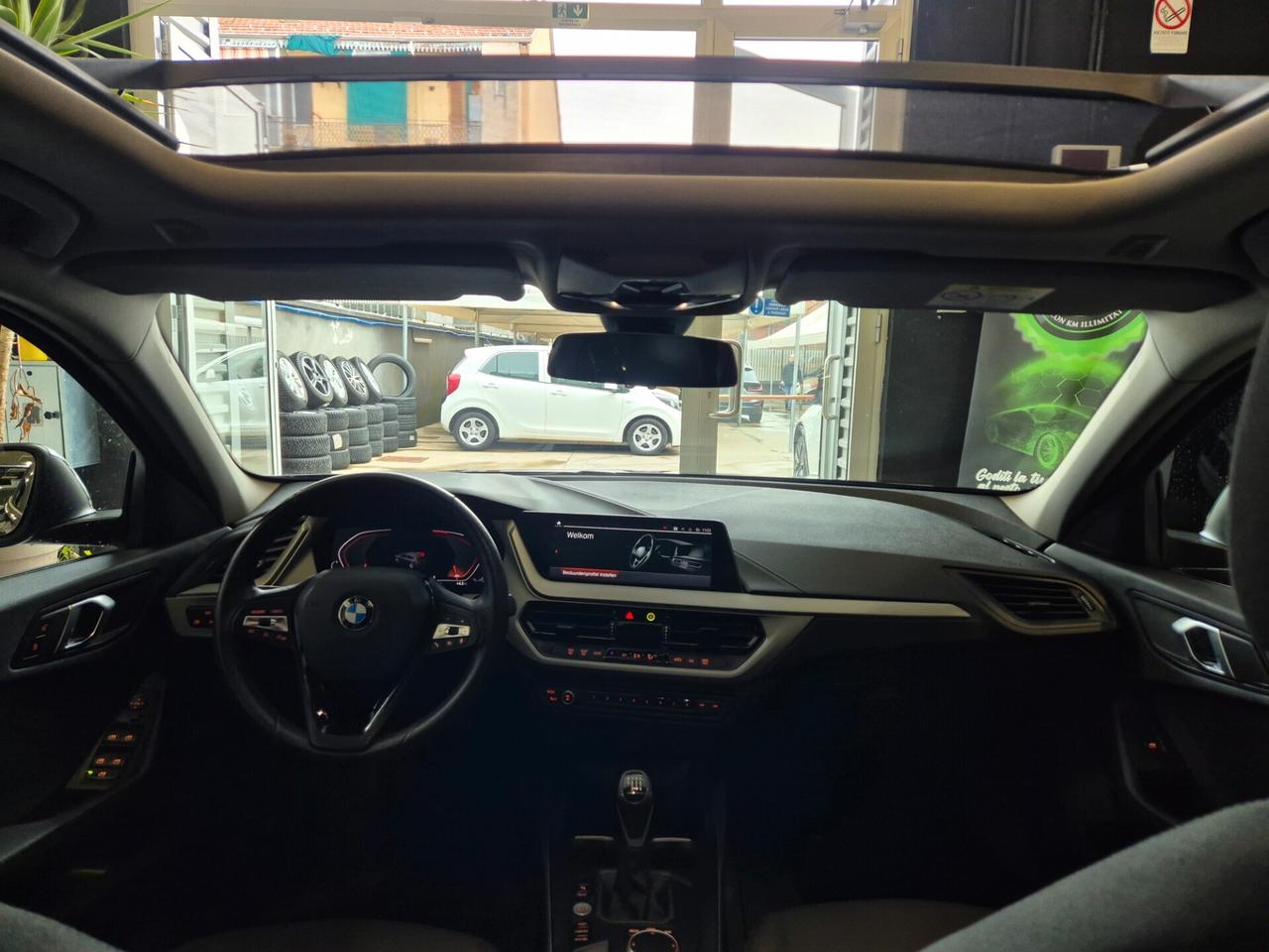 Bmw 116 116d 5p. Business