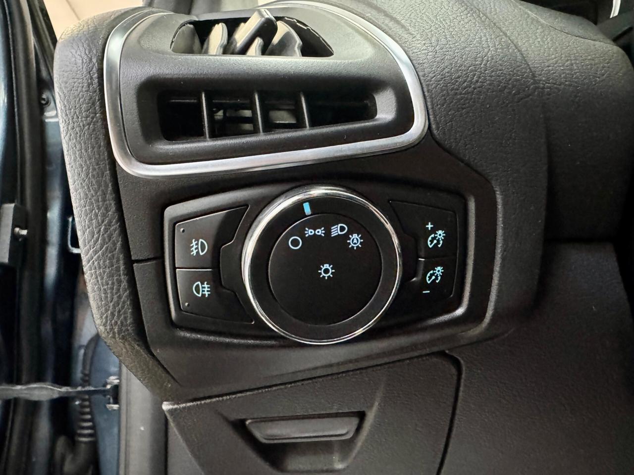 Ford Focus ST 2.0 EcoBoost 250 CV