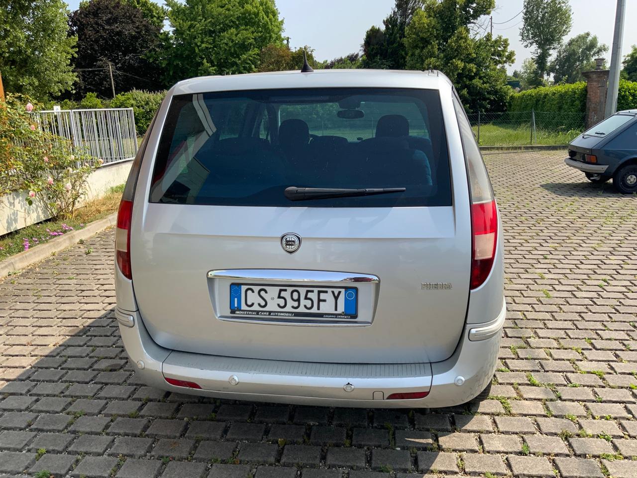Lancia Phedra 2.2 jtd Emblema plus