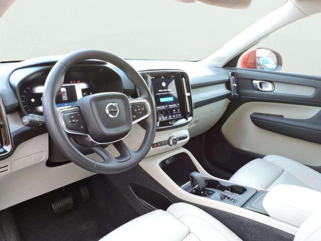 VOLVO XC40 B4 AWD automatico Core