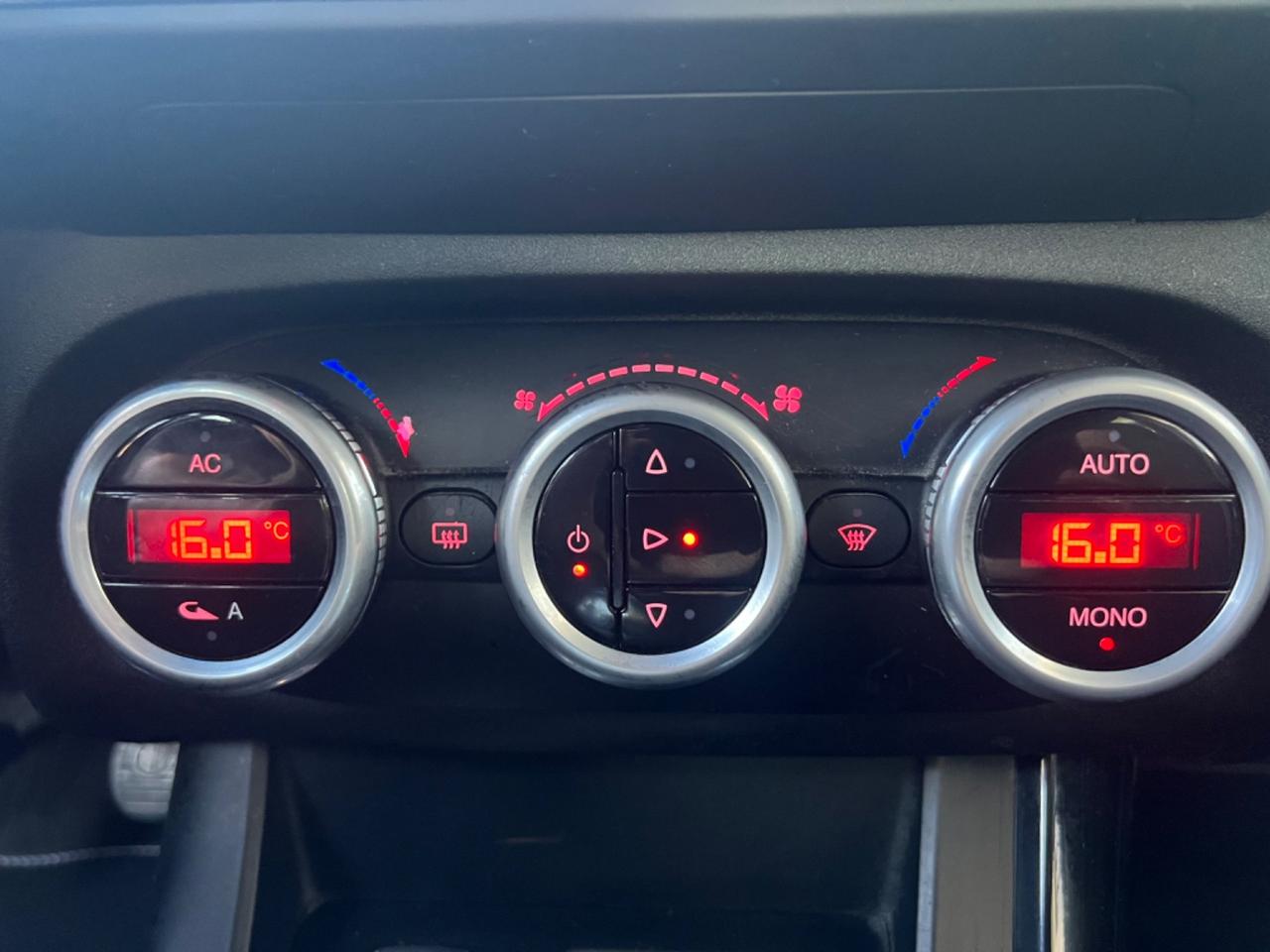 Alfa Romeo Giulietta 1.6 JTDm-2 105 CV Exclusive