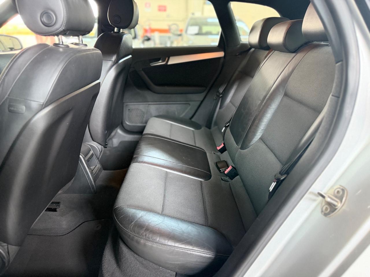 Audi A3 SPB 2.0 16V TDI S-LINE