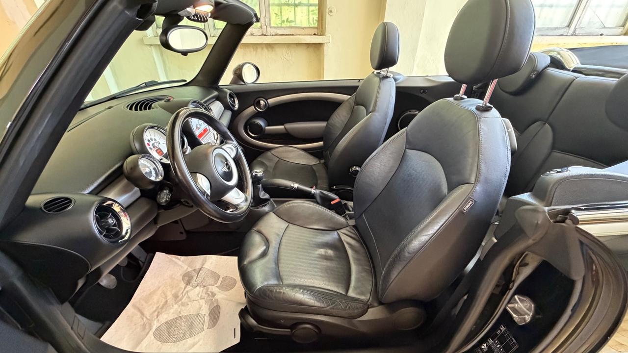 Mini 1.4 16V CABRIO ONE
