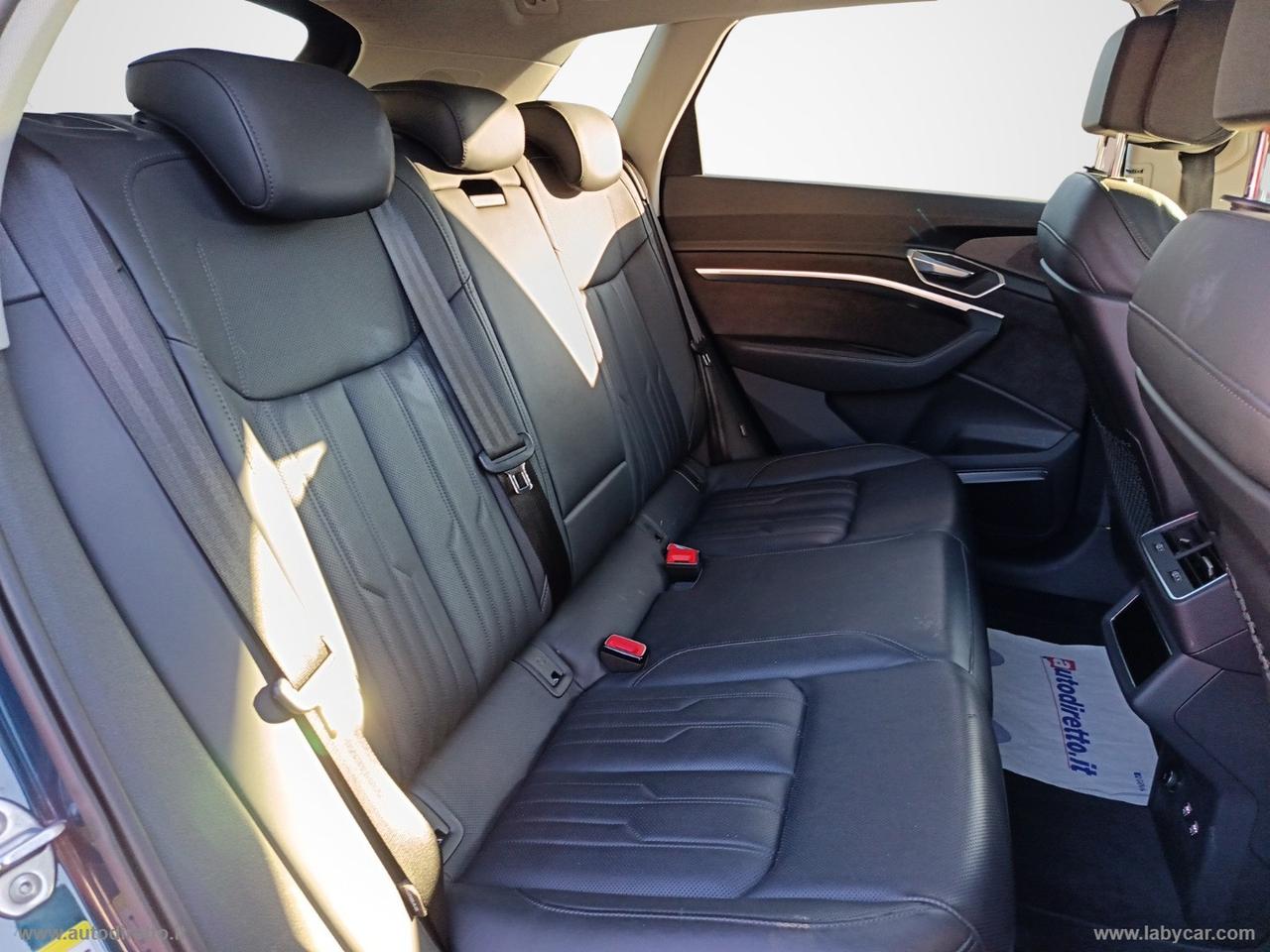 AUDI e-tron 55 quattro Advanced