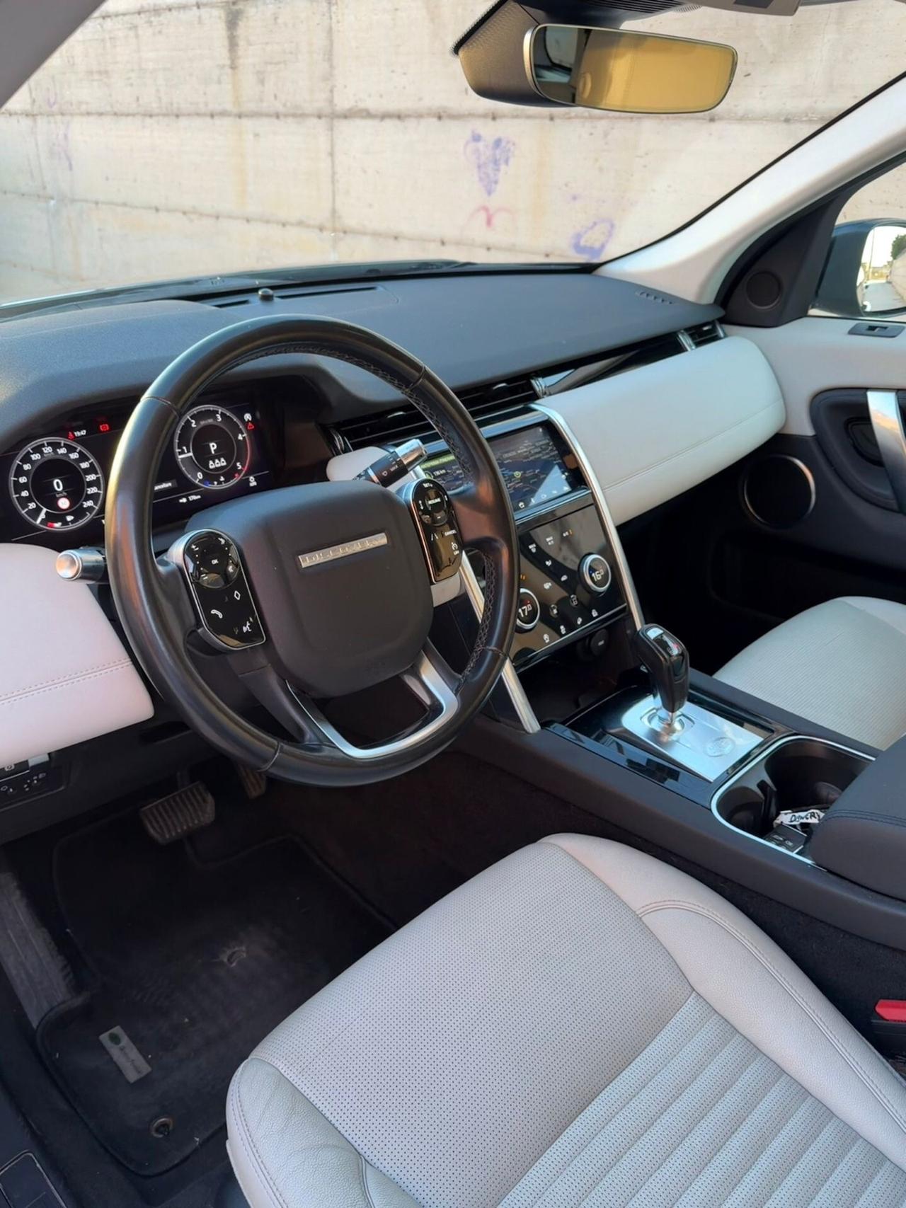 Land Rover Discovery Sport 2.0 TD4 180 CV AWD Auto R-Dynamic HSE