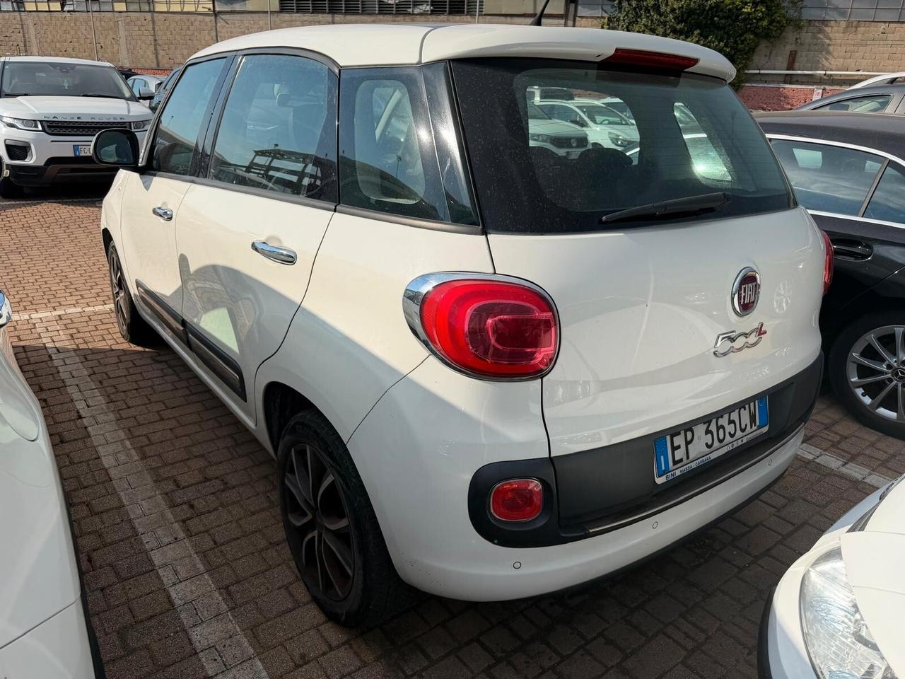 Fiat 500L Living 1.6 Multijet 105 CV Lounge pefeetta garanzia 12 mesi
