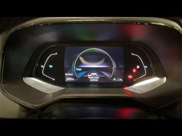 Renault Clio 1.6 E-Tech hybrid Intens 140cv auto my21